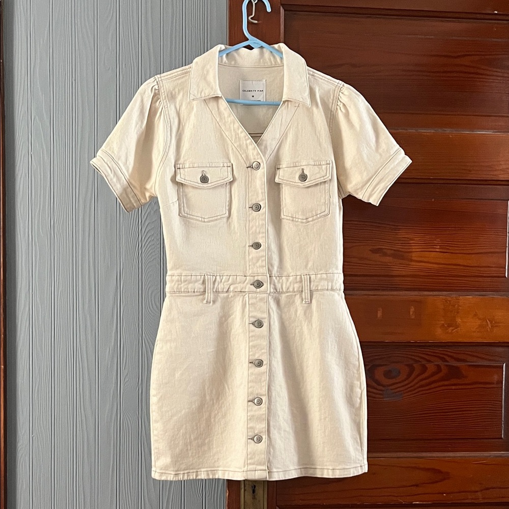 Juniors Short Sleeve Cream Denim Dress